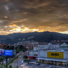 Amanece en Bogotá por Emilio